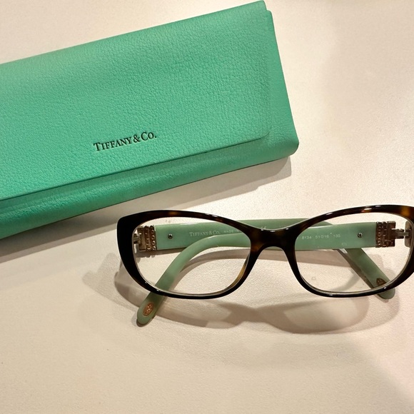 Tiffany & Co. eyeglasses with a tortoiseshell pattern and crystal accents - Picture 5 of 8